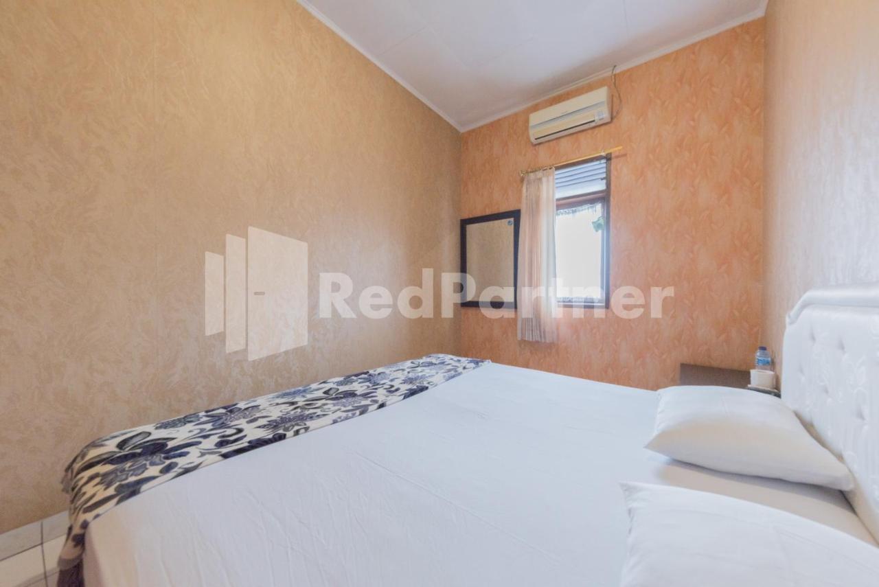 Orange Home Syariah Sukajadi Бандунг Экстерьер фото