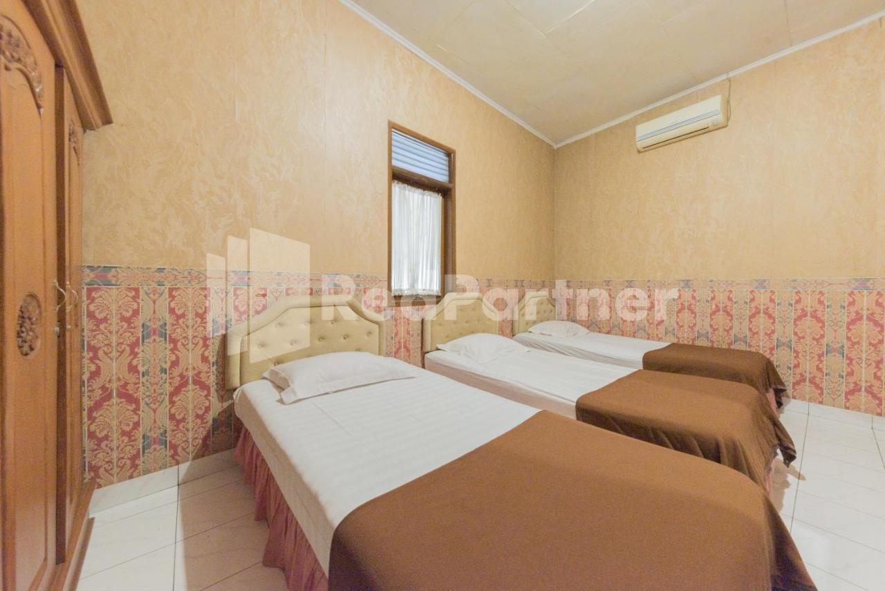 Orange Home Syariah Sukajadi Бандунг Экстерьер фото