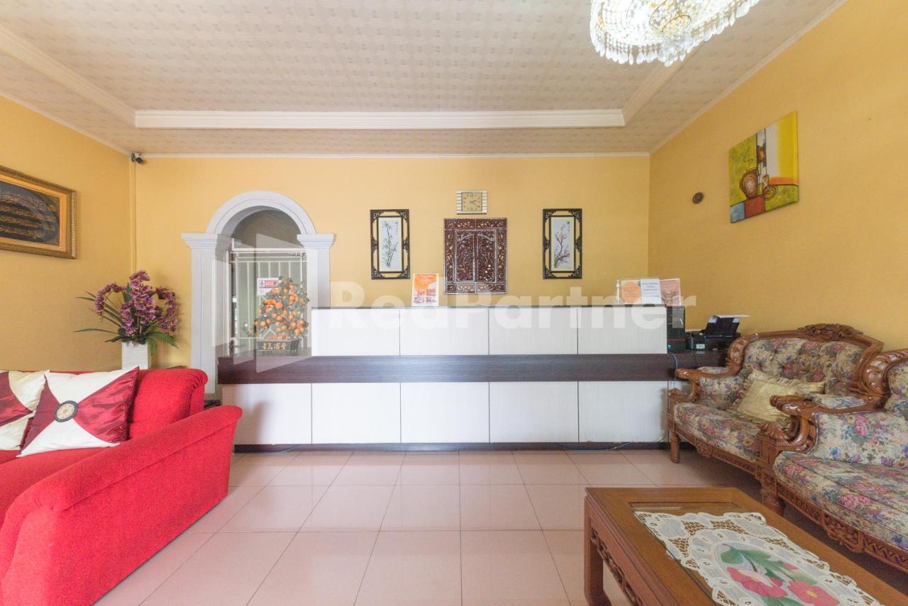 Orange Home Syariah Sukajadi Бандунг Экстерьер фото