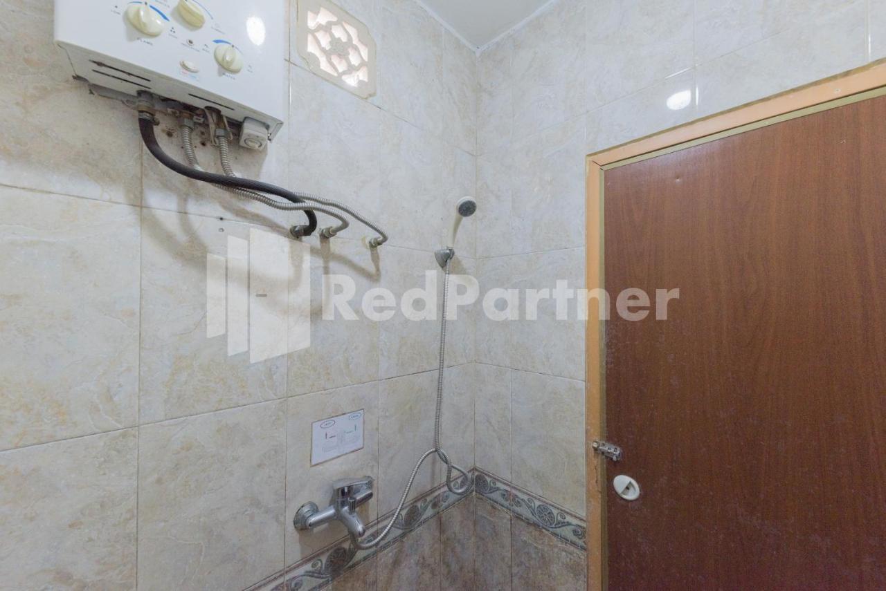 Orange Home Syariah Sukajadi Бандунг Экстерьер фото